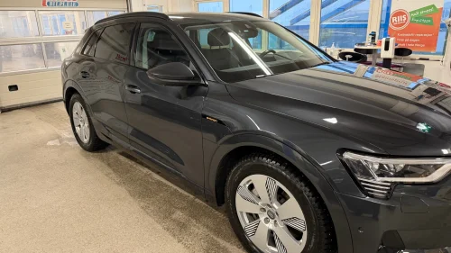 AUDI E TRON 55 55 Advanced Sport, 9 mnd ny bil garanti gjennstår
