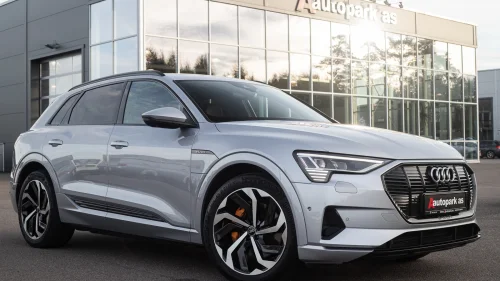 AUDI E TRON 55 55 NORSK/H.FESTE/360/ALCANTARA/ADAPTIV CRUISE/+++