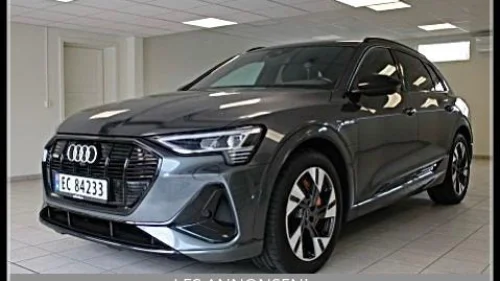 AUDI E TRON 55 55 BLACK EDITION* x2 S-LINE/Krok/360Kamera/ACC/Hud/Led