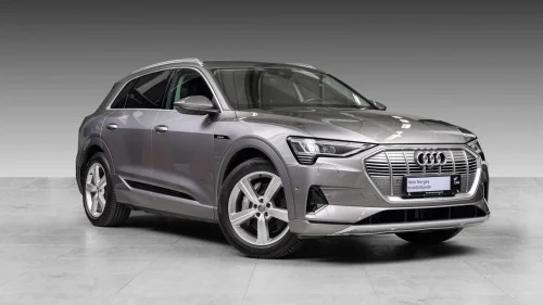 AUDI e-tron 55 Quattro/ACC/Krok/360/HUD/Skinn/Navi/Keyless/Ambiente