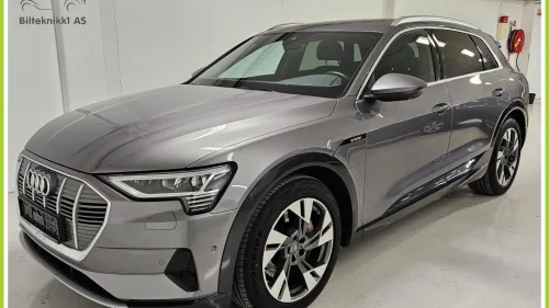 AUDI e-tron 50 50 Advance Business Skinn ACC R.Kamera H.Feste Led