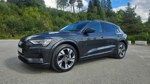 AUDI e-tron 50 50 Advanced Business