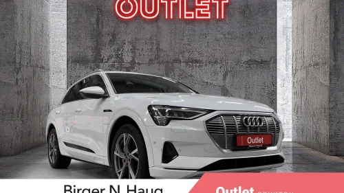 AUDI e-tron 50 50 Advanced Sport Outlet Panorama 360 Skinn Memory Krok