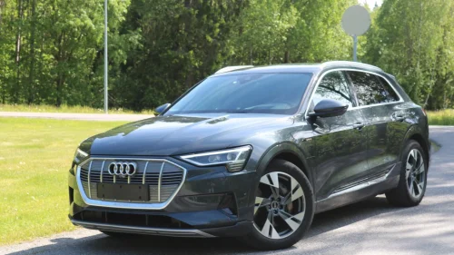 AUDI e-tron 55 55 ACC B&O HUD SPORTSETER KROK 360 KAMERA MEMORY LUFT++