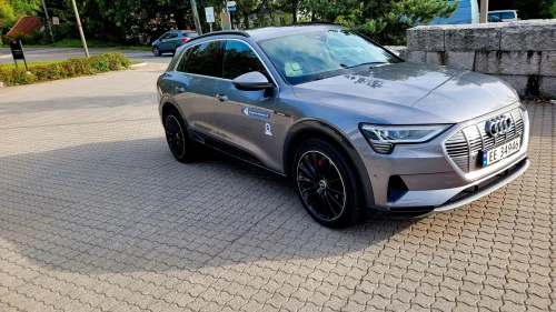 AUDI e-tron 55 55 Advanced Sport