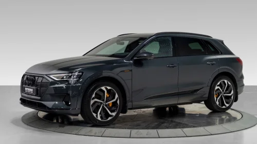 AUDI E TRON 55 55 Advanced Sport BLACKEDT|H.FESTE|21"|B&OHUD|PANO|++