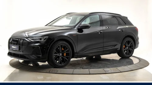 AUDI E TRON 55 55 S-Line Sport Black Edition Krok/HUD/Matrix/Skinn/ACC