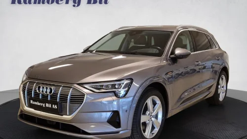 AUDI e-tron 55 Quattro Advanced Krok Matrix Navi Head-Up 360 ACC