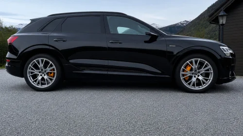 AUDI e-tron 55 S Line/Konturseter/Nightvision/alt utstyr