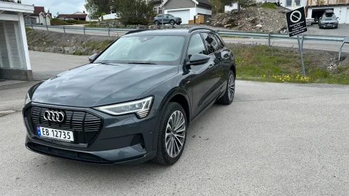AUDI e-tron 55 Advanced PLUS