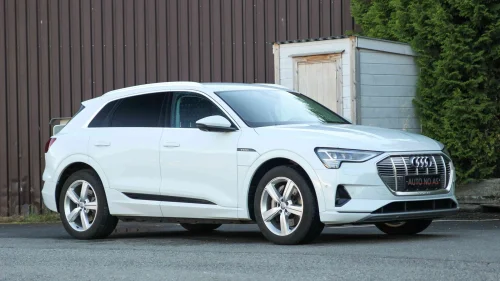 AUDI e-tron 55 55 Quattro/ 360/ Skinn/ Luft/ ACC/ Navigasjon/ Krok