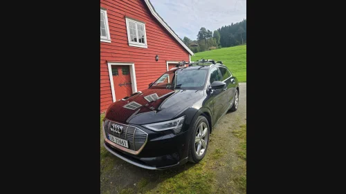 AUDI e-tron 50 50