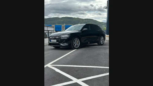 AUDI e-tron 50 50 S-line Sport