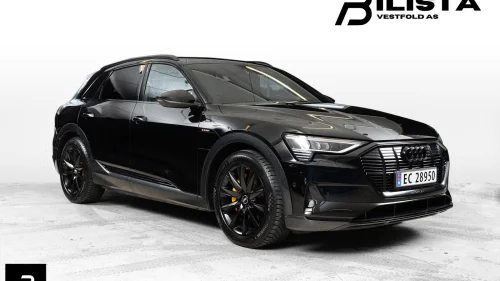 AUDI e-tron 55 55 2x S-Line Facelift All-Black Krok ACC Navi 426hk ++