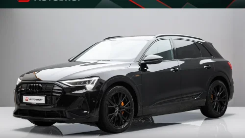 AUDI E TRON 55 55 2X S-LINE BLACK EDITION B&O 360 KROK 2X LADELUKE 21"