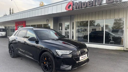 AUDI E TRON 55 55 2 X S-LINE-BLACK EDITION-HELSKINN-H.FESTE-B&O++