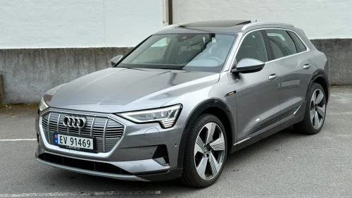 AUDI e-tron 55