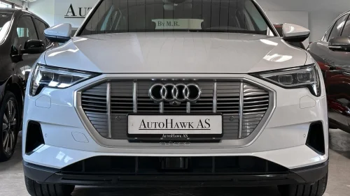 AUDI e-tron 55 Quattro -408km WLTP/Navi/ACC/360°Kam/Memory/H.feste