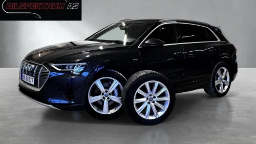 AUDI e-tron 55 S-line Quattro // Valcona, Matrix, B&O, Krok,Head-up