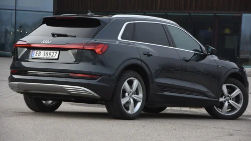 AUDI e-tron 50 50 Advanced Sport