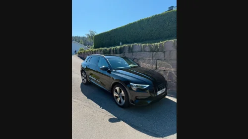 AUDI e-tron 50 50 Advanced Business