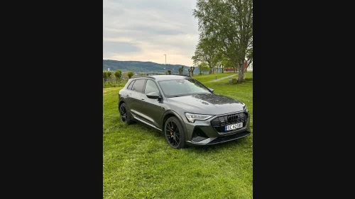 AUDI E TRON 55 55 S line Sport