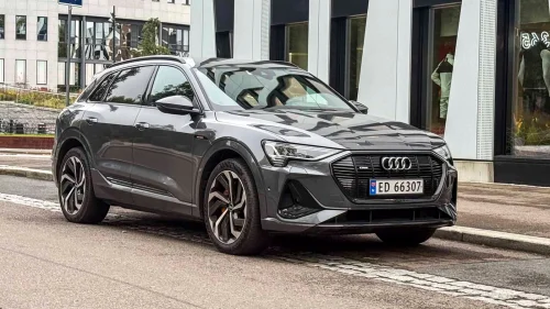 AUDI E TRON 50 50 s line sport HUD,KROK,MATRIX,360KAM,SLINE,SPORTSETE+