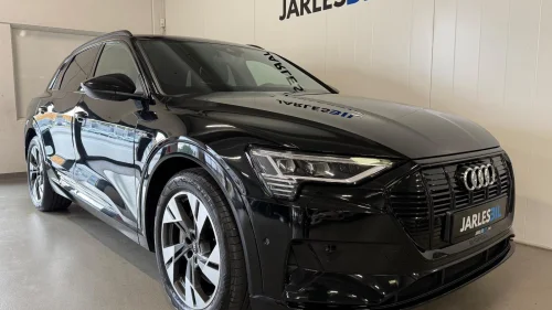 AUDI E TRON 55 55 Advanced/ Krok/ ACC/ Kamera/ Ny service/ Garanti ++