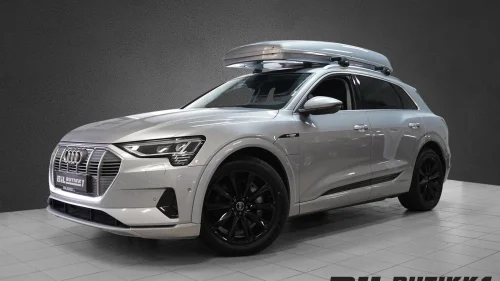 AUDI E TRON 55 55 Advanced Sport | Krok | Key-less | Luft | ACC | +mm