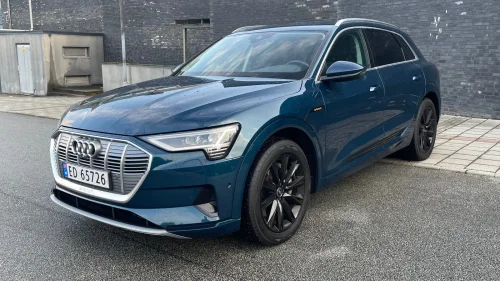 AUDI E TRON 55 55 Advanced Sport ACC/Luft/360 kamera/Skinn/Navi ++