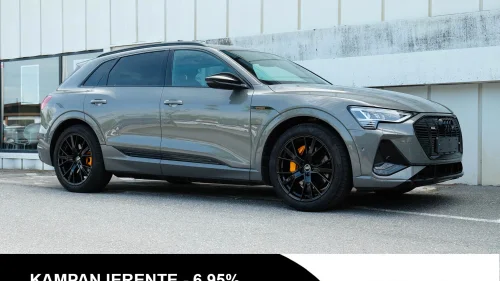 AUDI E TRON 55 55 S-line Sport Black Edition - HUD, H.feste +++