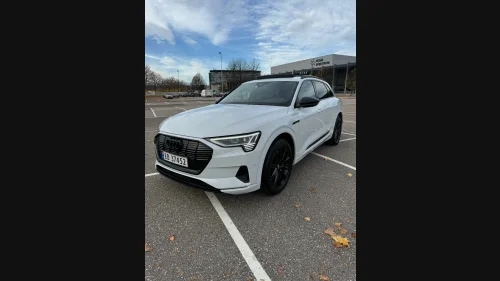 AUDI e-tron 55 Exclusive Pano, S-line, Nattsyn, Matrix, B&O ++