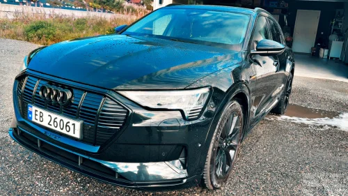AUDI e-tron 50 50 Advanced Business