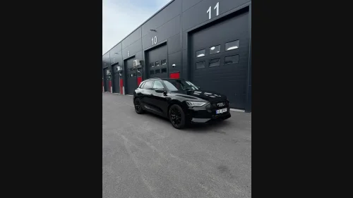 AUDI e-tron 50 50 Advanced Sport + luft, 360 kamera, navigasjon