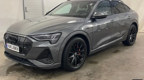 AUDI e-tron Sportback 55 55 SPORTBACK S-LINE HENGERFESTE LUFT HUD PANO LAMERA