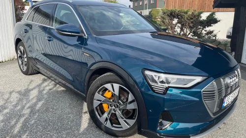 AUDI e-tron 55 55 S line sport, HUD,  adaptiv cruise, LED, krok