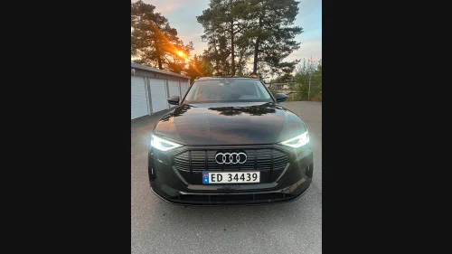 AUDI E TRON 55 55/ BLACK OPTIC/ BANG & OLUFSEN/ ACC/ MATRIX/ AMBIENT