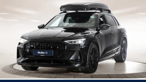 AUDI E TRON 55 55 S-Line Sport Black Edition|HFeste|360|ElSeter|AdvKey