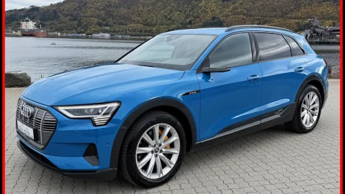 AUDI e-tron 55 Quattro Edition One / B&O / Pano / Krok++