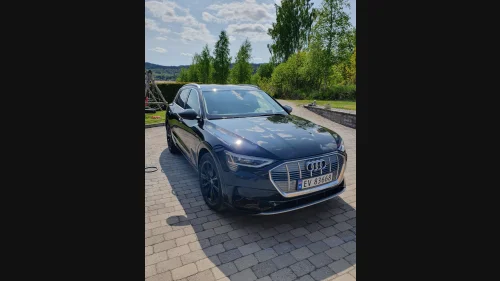 AUDI e-tron E-TRON 141KW
