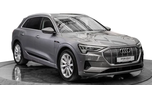 AUDI e-tron 55 Quattro/ACC/Krok/360/HUD/Skinn/Navi/Keyless/Ambient