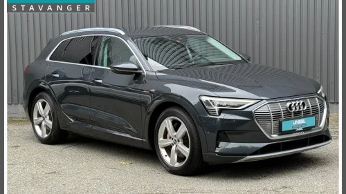 AUDI E TRON 55 E-TRON 55 Quattro 426HK 397KM WLTP Luftfjæring Krok ++