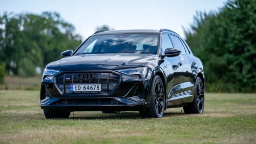 AUDI E TRON 55 55 S line Sport Black Edition