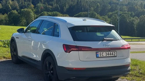 AUDI e-tron 50 50 Advanced