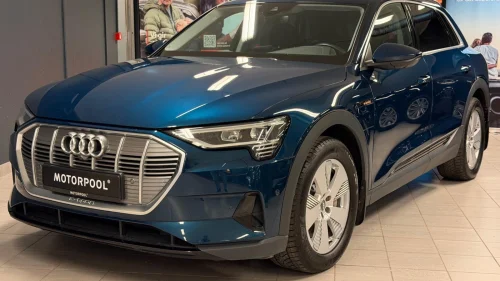 AUDI e-tron 55 Quattro / Virtual / 360* / ACC / Hengerfeste ++
