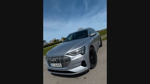 AUDI e-tron 55 55 Advanced Sport Matrix  Godt utstyrt inkl garanti