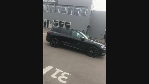 AUDI e-tron 50 50 Advanced Business