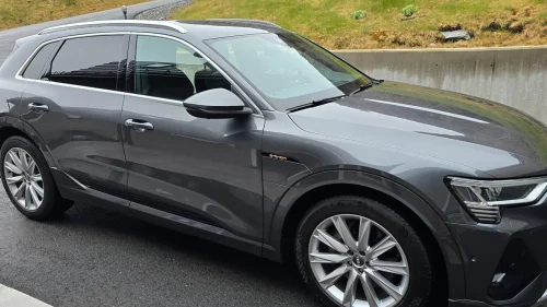 AUDI E TRON 55 55 s-line sport