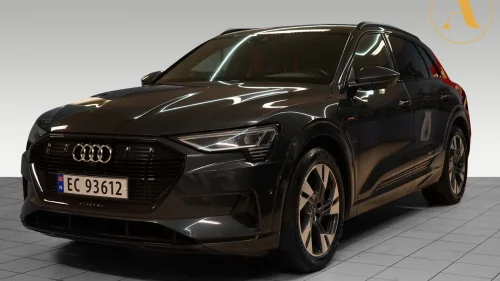 AUDI E TRON 55 SORTOPTIKK/B&O/EL-SETER/SKINN/H.FESTE/LED/360/NORSK