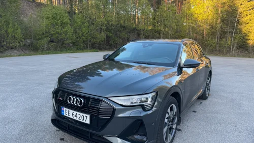 AUDI E TRON 55 55 S line Sport